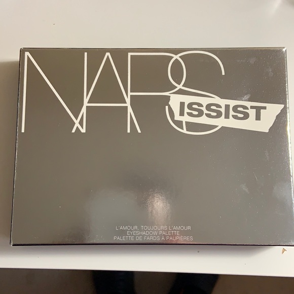 New in box Nars Narsissist eyeshadow palette - Picture 2 of 5